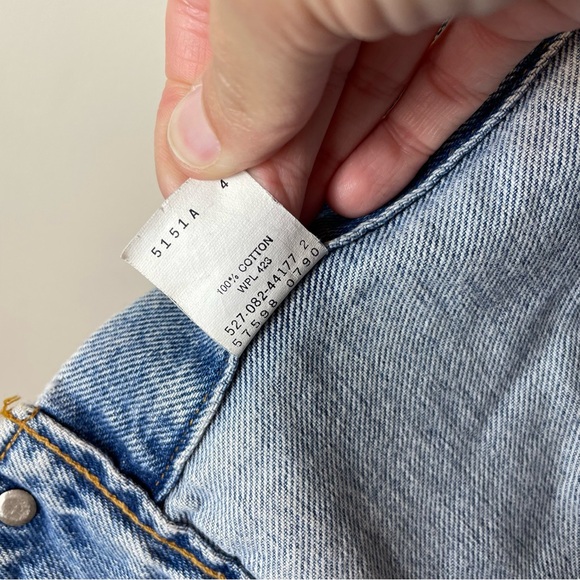 Levi Strauss Indian Motorcycle Denim Blue Jean Jacket Women Medium Cotton USA - Picture 11 of 11